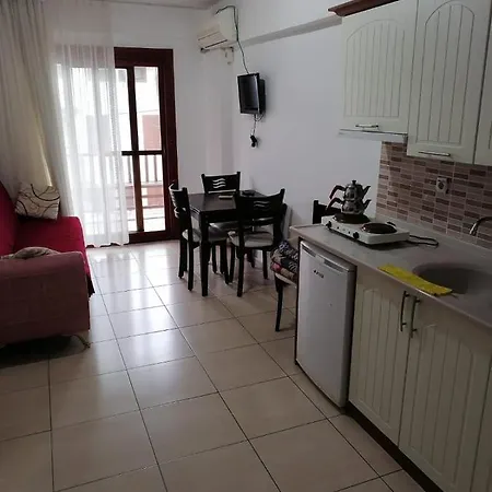 ホテル Turkuaz Apart